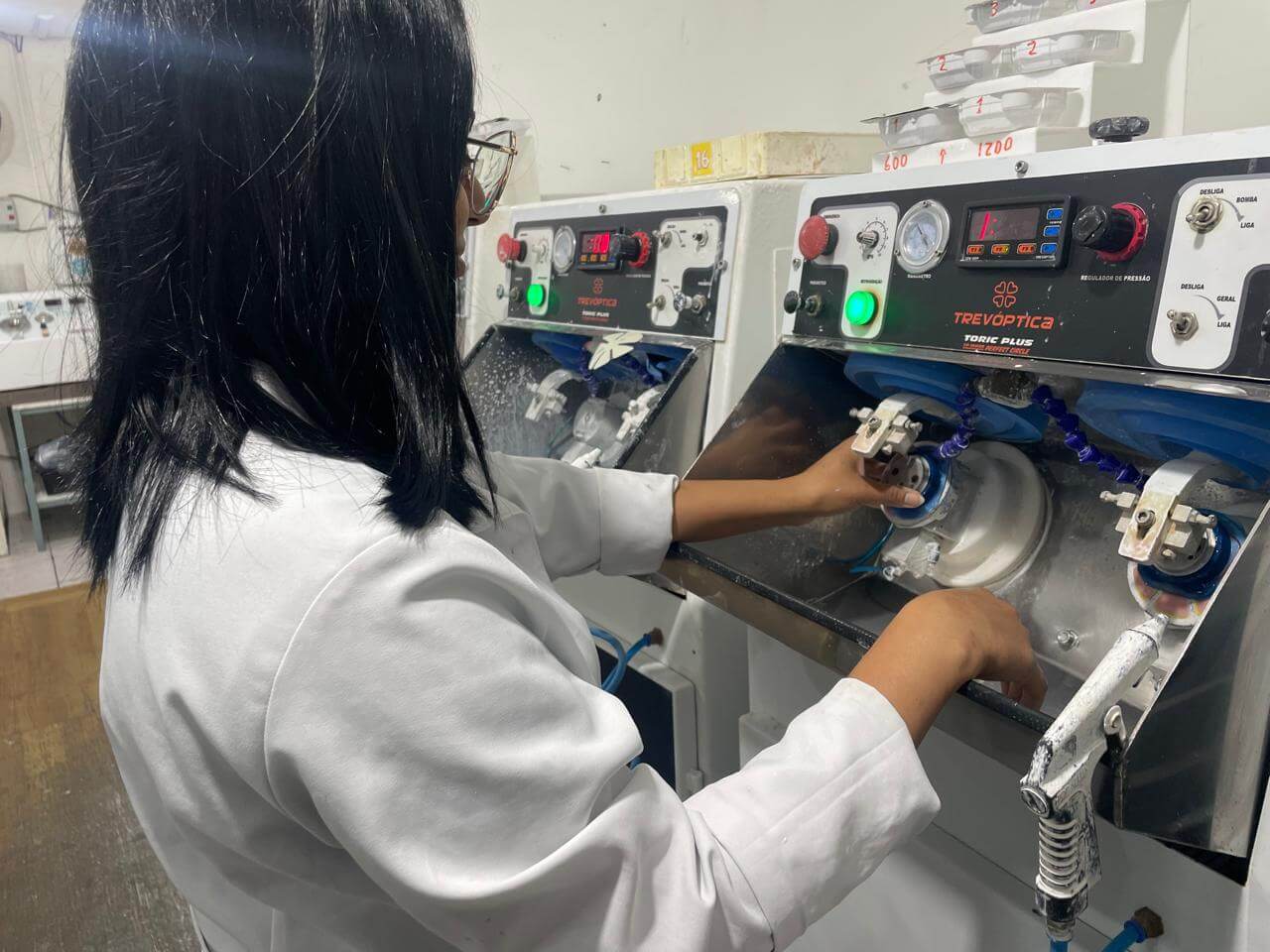 Laboratório Óticas Sthefany - Controle de qualidade